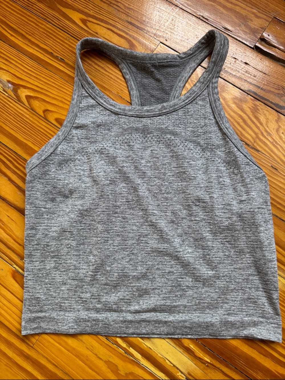 Lululemon Swiftly Tech Cropped Racerback Tank size 6 Grey
